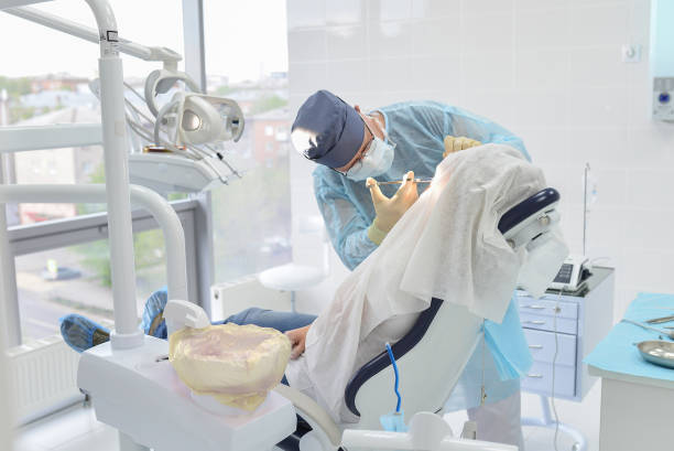Best Broken or Chipped Tooth Repair in Vinton, IA
